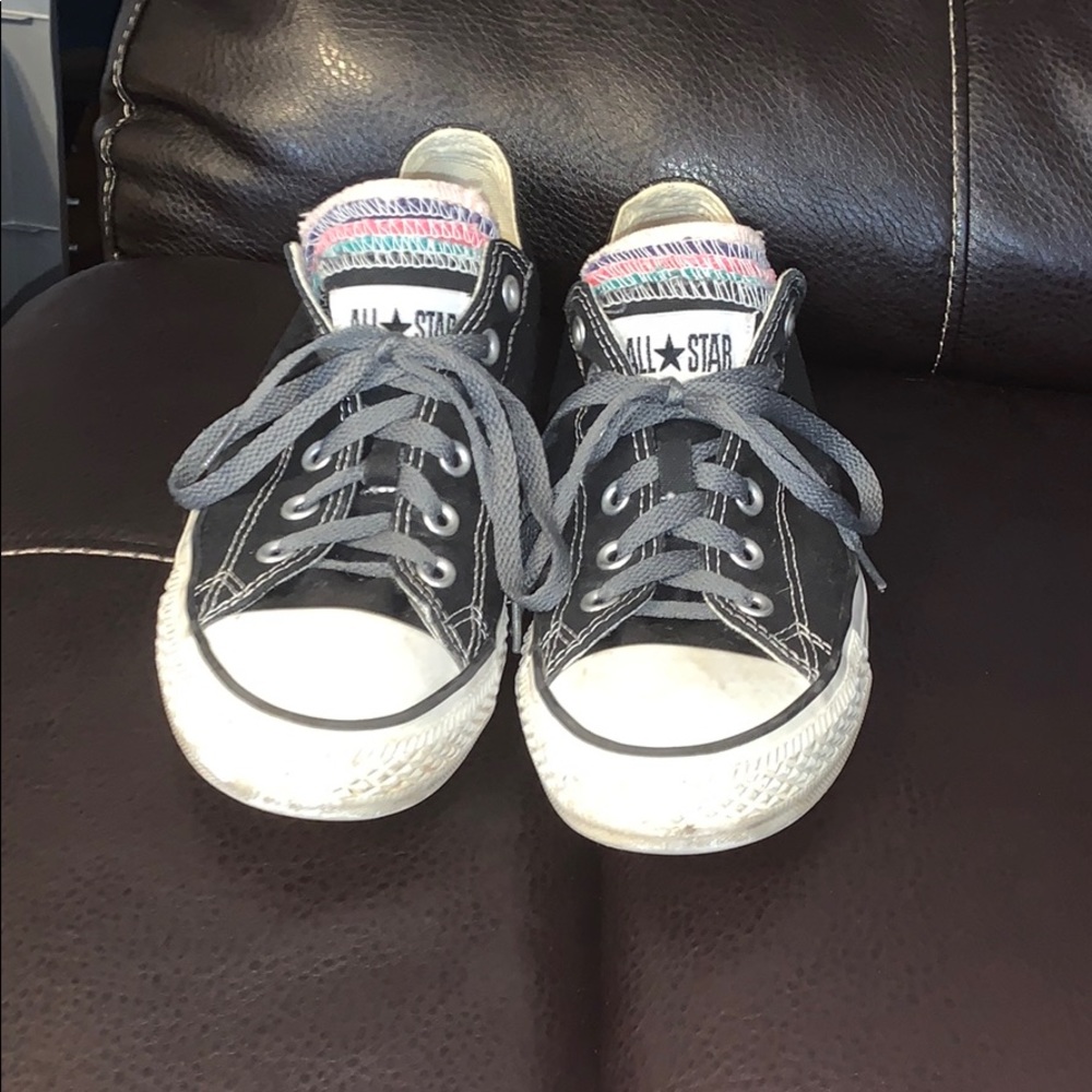 Black converse with colorful shoe tongues